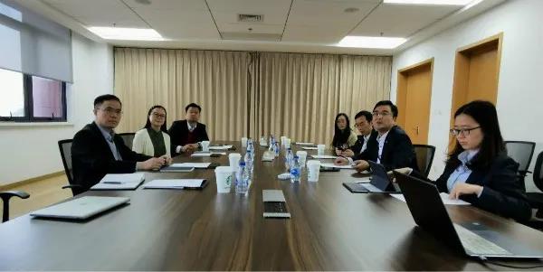 【校企交流】郁霞秋总裁率队走进上海交通大学(图3)