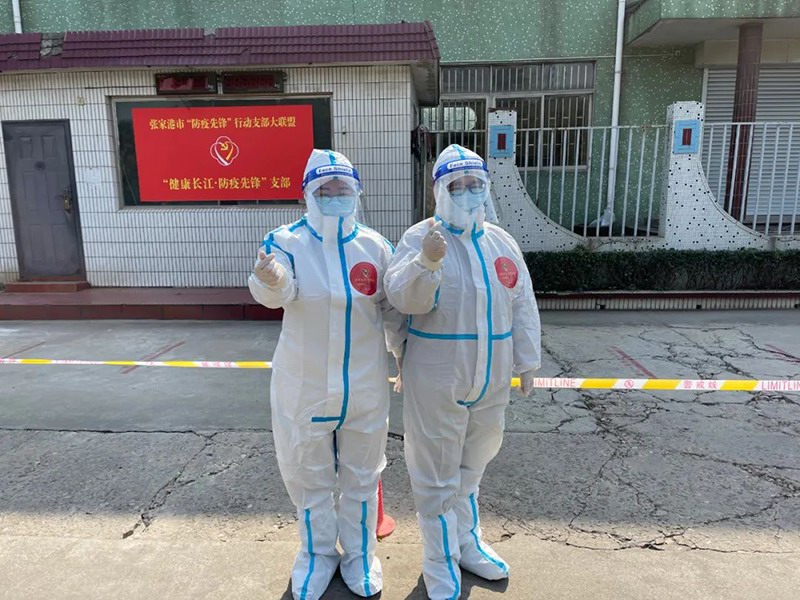 张家港大红鹰dhy铝业一线防疫人员